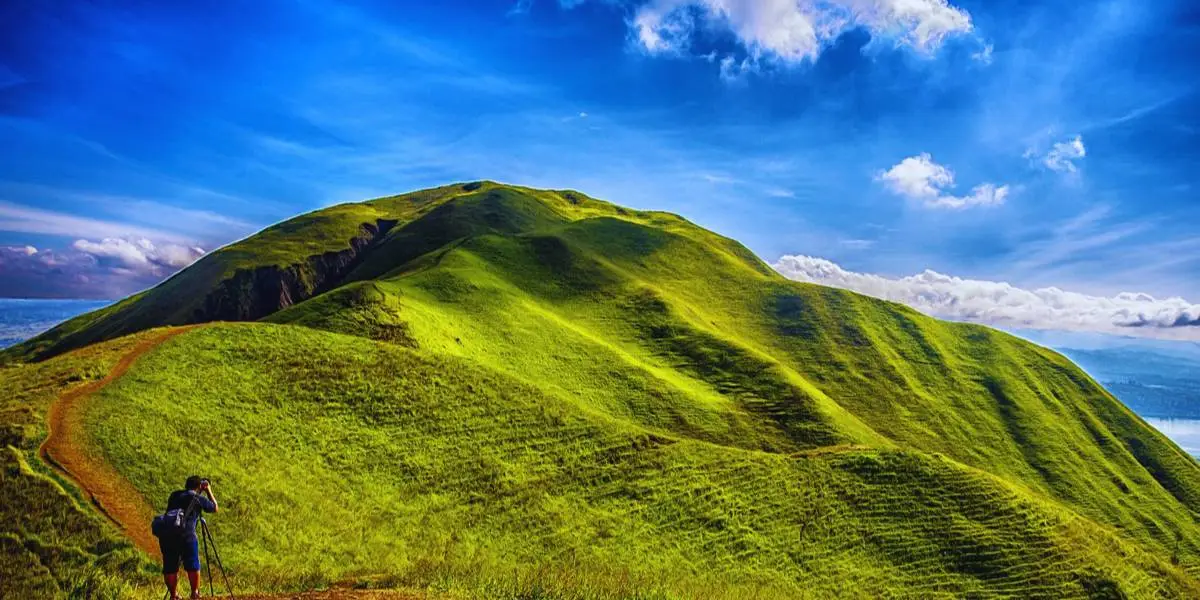 Bukit Holbung